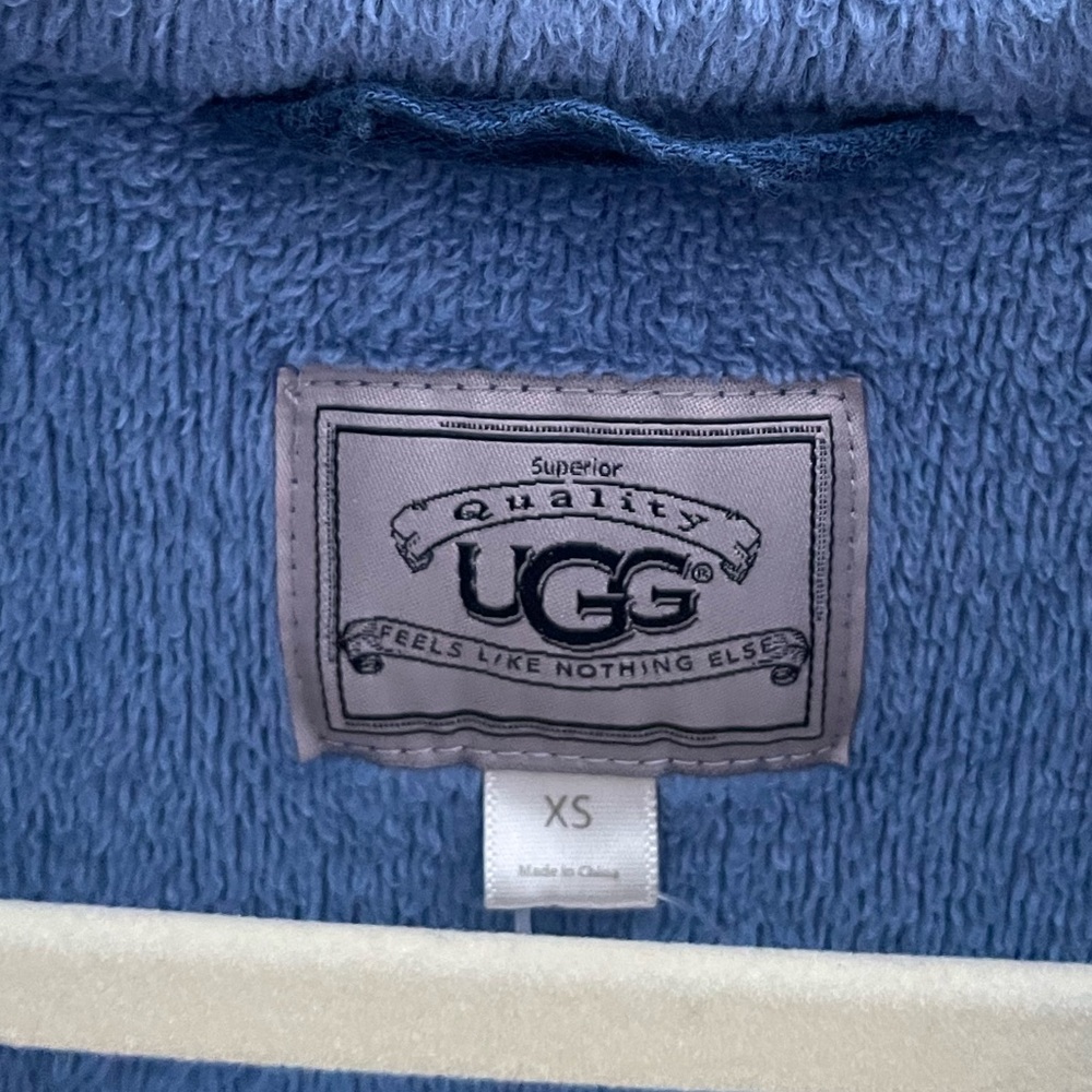 Ugg Robe - image 2